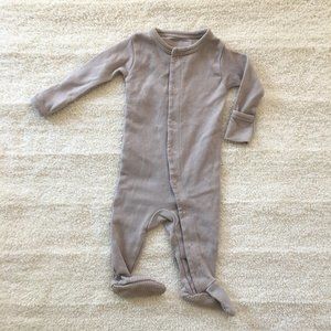 L'ovedbaby beige snap footie